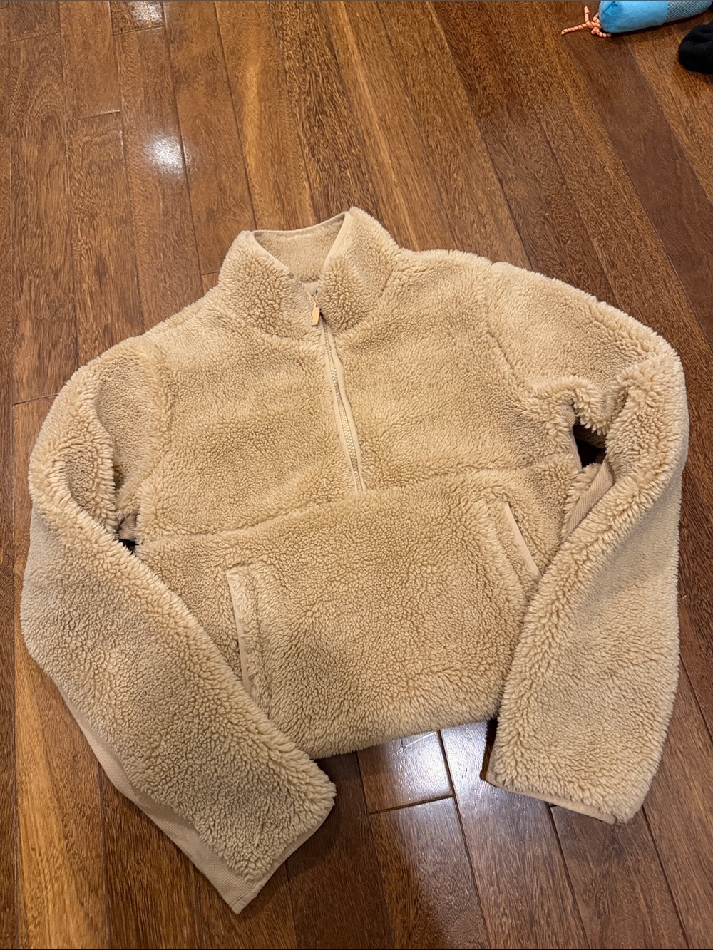 ALO Yoga Cream Sherpa Half‑Zip Pullover